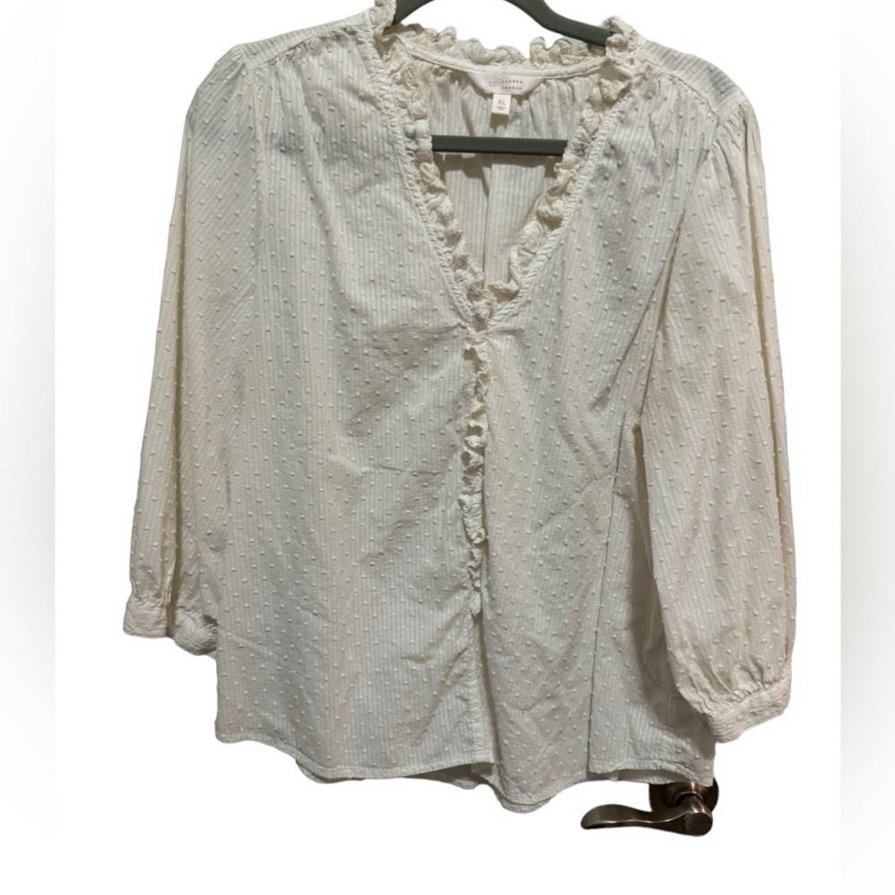 LC Lauren Conrad - Off White cotton Ruffled edge dotted swiss blouse - Size XL